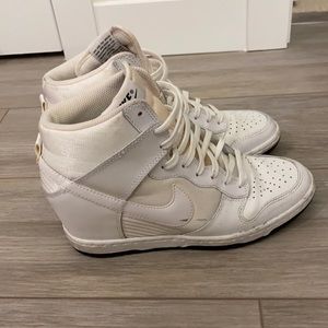 Nike Dunks Sky Hi